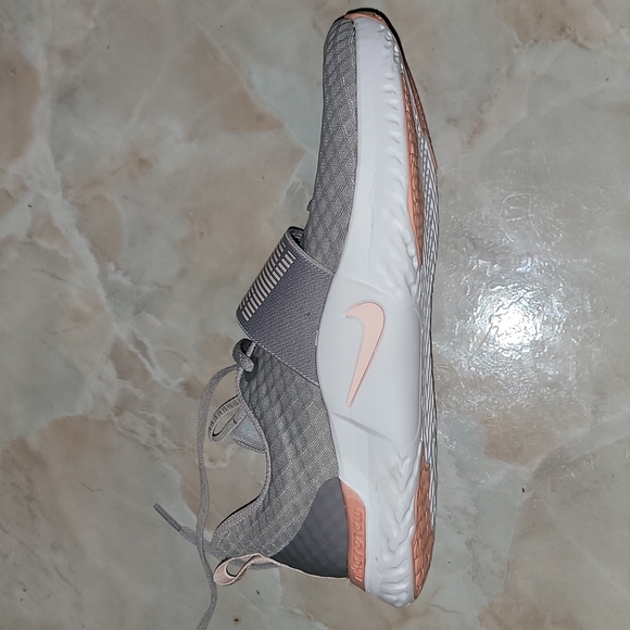 NIKE RENEW TR 9 - Picture 7 of 7